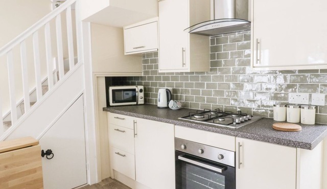 WESLEY COTTAGE in Keighley