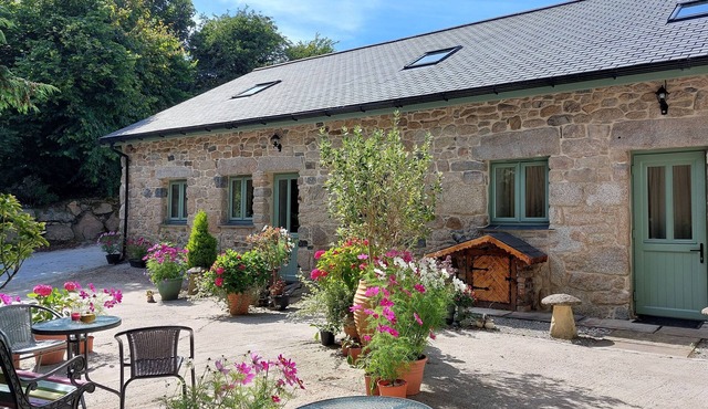 Wesley House Holiday Cottages