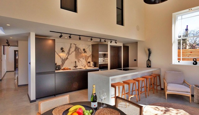 Wesleyan House by Interhome