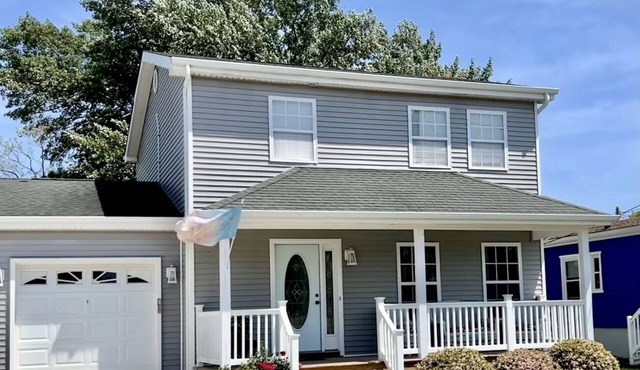 Weslyn by the Bay - Comfortable Home Quiet Neighborhood Steps to the Bay