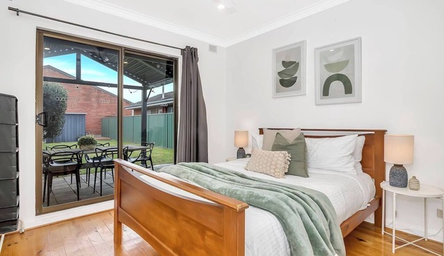 West Beach Hideaway A Relaxed Coastal Locale