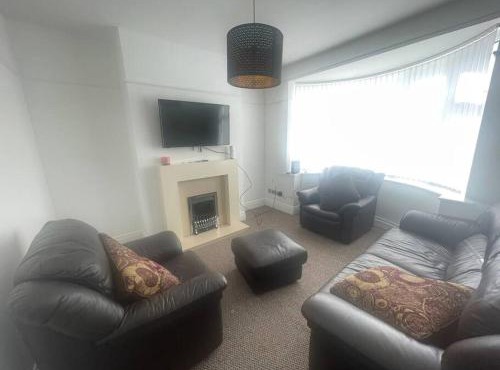 West Bishop Auckland Professional Let