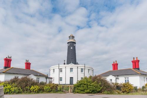 West Cottage by Bloom Stays