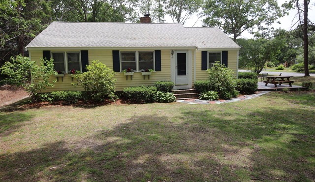 West Dennis Hideaway