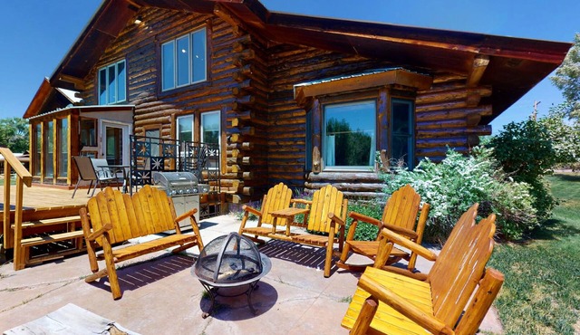 West Elk Wilderness Lodge