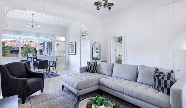 West end Charm 5 bed, 3km to CBD