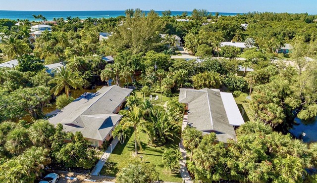 West End Paradise Unit 4 Scallop 5 - One bedroom suite w/water views