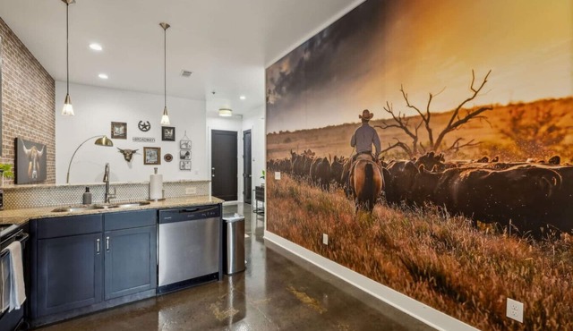 West End Western World, Stay near Vandy