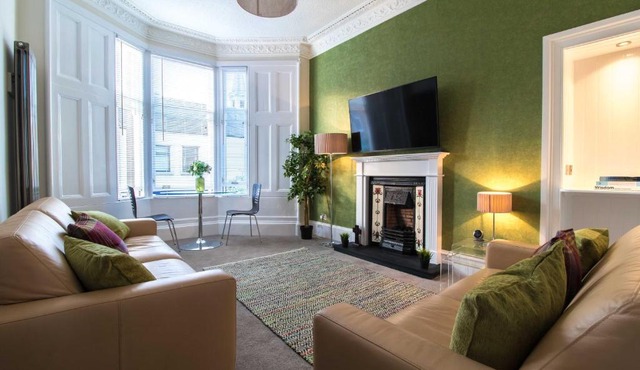 West Highland Apartments Milngavie - The Nevis