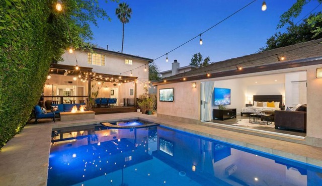 West Hollywood 5 Bedroom Pool