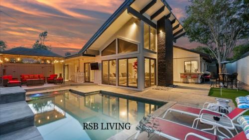 West Irving Palace Miami Style