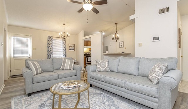 West LR Home W/Fireplace