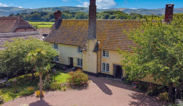 West Lynch Farm, Allerford