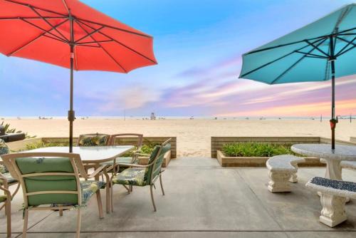 West Newport Oceanfront Home and Patio on 65th St