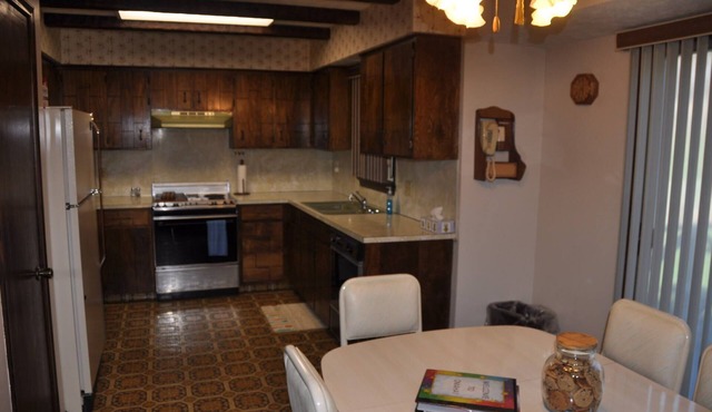 West "O"Gem-Great Location -20 min to almost everywhere, close to i-680