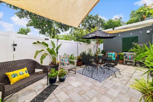 West Orlando Guest House