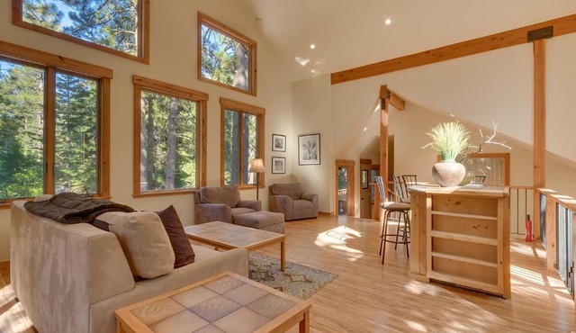 West Pine Cabin on the West Shore by Tahoe Getaways - 2 BR w 2 Bonus Rooms, Hot Tub, Pool Table & Pet Friendly
