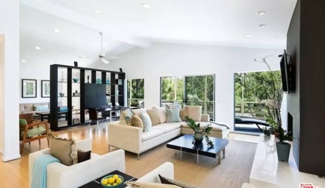 West Side Beach Living At Its Best, Ultra Contemporary Home pacific palisades