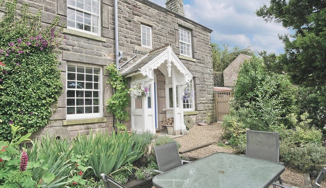 West View Cottage - E5386