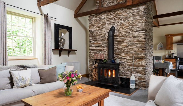 West Wing - a cottage that sleeps 6 guests in 3 bedrooms