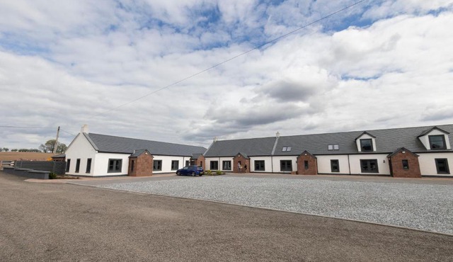 Westertonhill Holiday Lodges - Private Hot Tub Hire Available