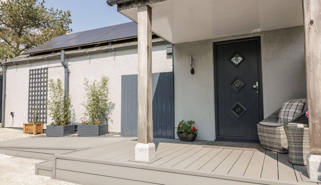 WESTFIELDS, with a garden in Launceston