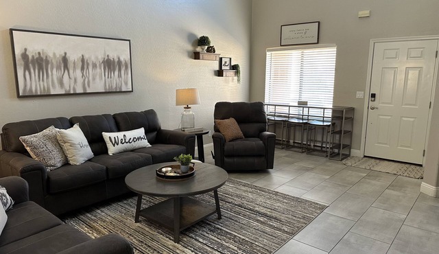 Westgate Sports Area! Gated Community! Beautiful and Comfortable for the family.