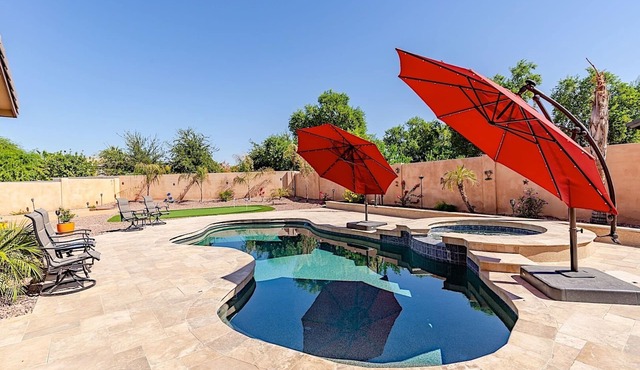 Westgate Wonder ~ A Resort-Style Oasis w/Heated Pool, Spa, Game Rooms, Putting Green & More!