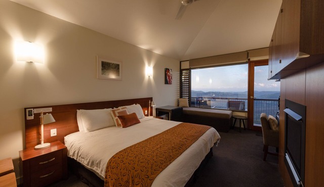 Westhaven at Binna Burra - One Bedroom Studio. Private Satellite NBN. Top floor.