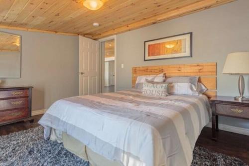 Westlake Consecon Cottage
