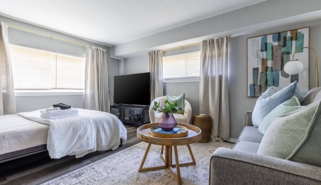 Westlake Cozy Apartment