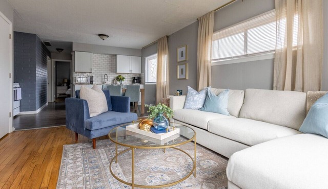 Westlake Escape Apartment