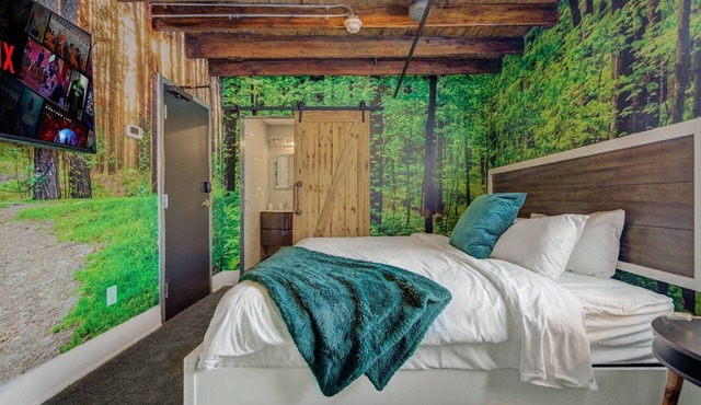 Westlake Hotel - The Forrest