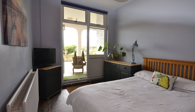 Westpoint Apartments - Apartment 6 Dog Friendly