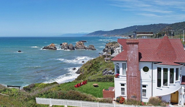 Westport Landship Oceanfront Home