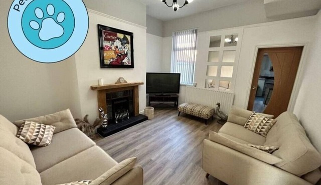 Westview House by Sasco