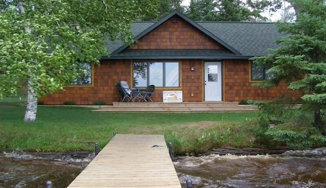 Westview Retreat on Solberg Lake
