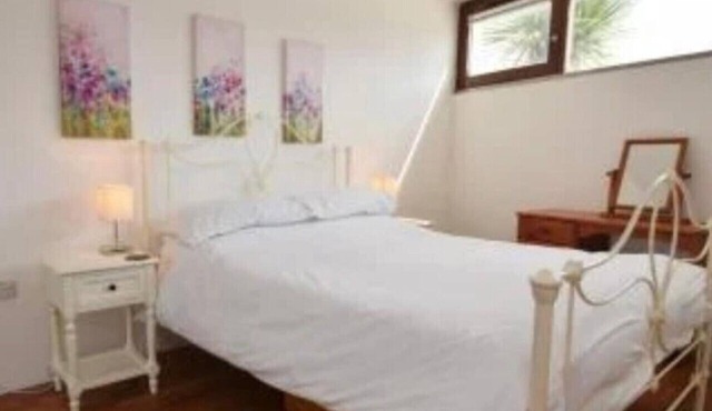 Westward Ho! Beachfront Luxury for 2