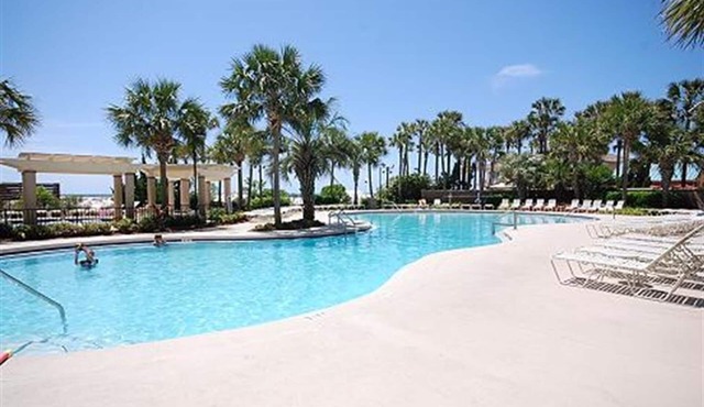 WESTWINDS 4745 SANDESTIN BEACH FRONT LARGEST 2 BEDROOM 2 KINGS