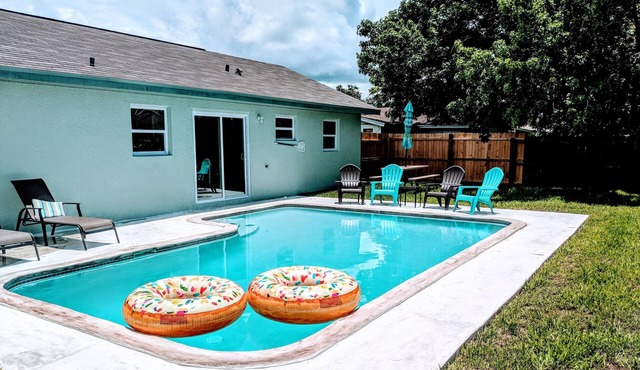 "Wet Feet Retreat" Pool Home with Heated pool!