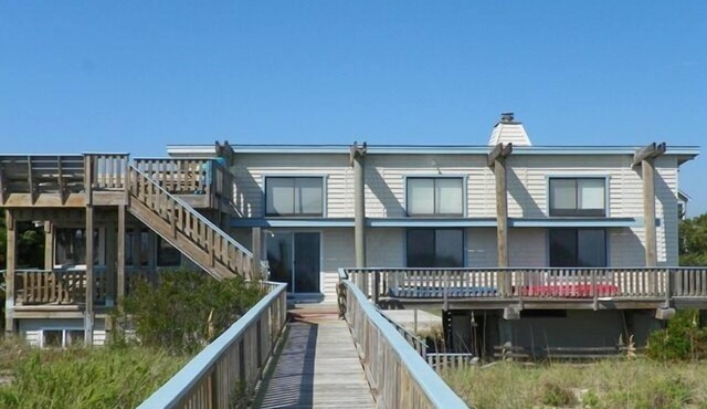 WH1091- Oceanfront- 6 BRs, Cargo Lift, Great Ocean Views Dog Friendly!