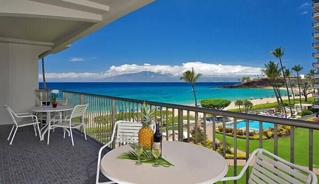 Whaler 456 Spectacular Views And Close To Everything