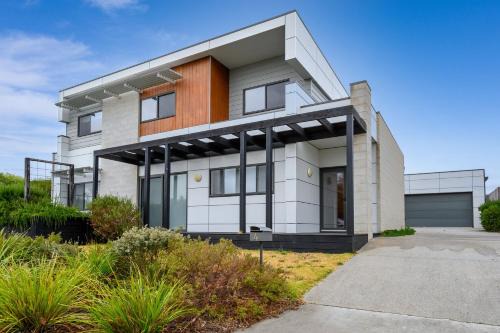 Whales Wombats Cape Paterson