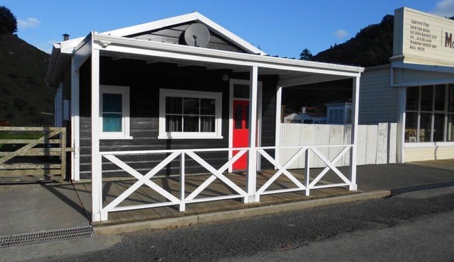 Whanga Butcher Shop Whangamomona