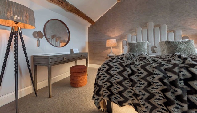 Wharton House Mews, Romantic Retreat | Ridgestone