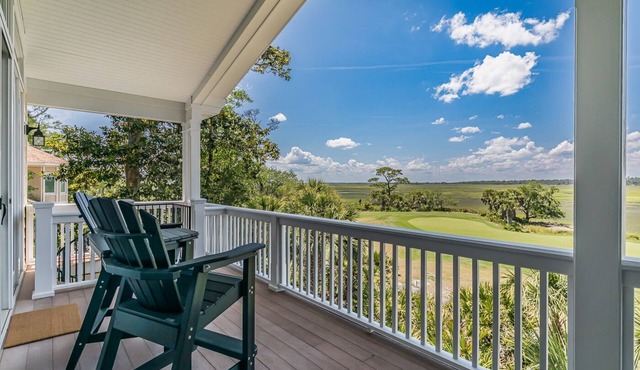 “What a View!” Pet Friendly - Amazing marsh views, Golf cart included - 160 Davis Love