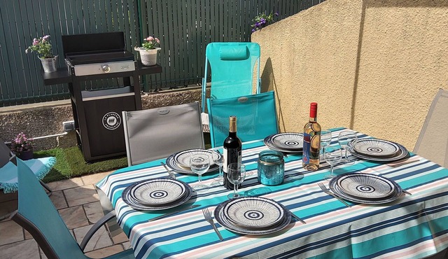 What if your happiness is 1 minute from the beach?