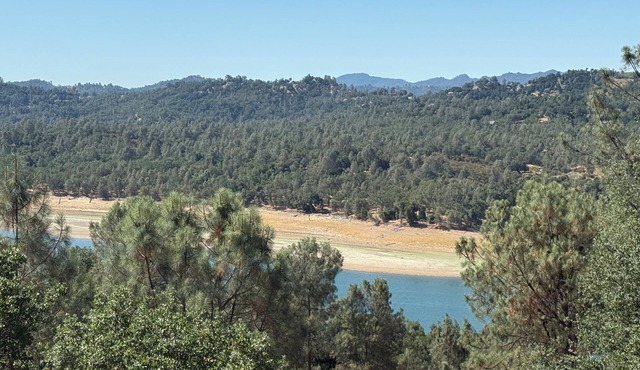 What lake life Means-Retreat