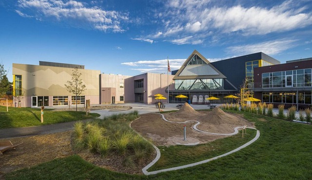Wheat Ridge Escape! 3 Great Units Near to Children's Museum! Free Breakfast!