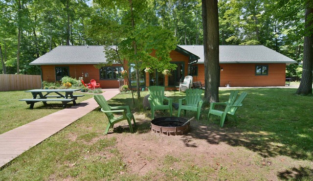 Wheelchair Accessible Lodging on Beautiful Lake Namakagon | Lakefront | Dock
